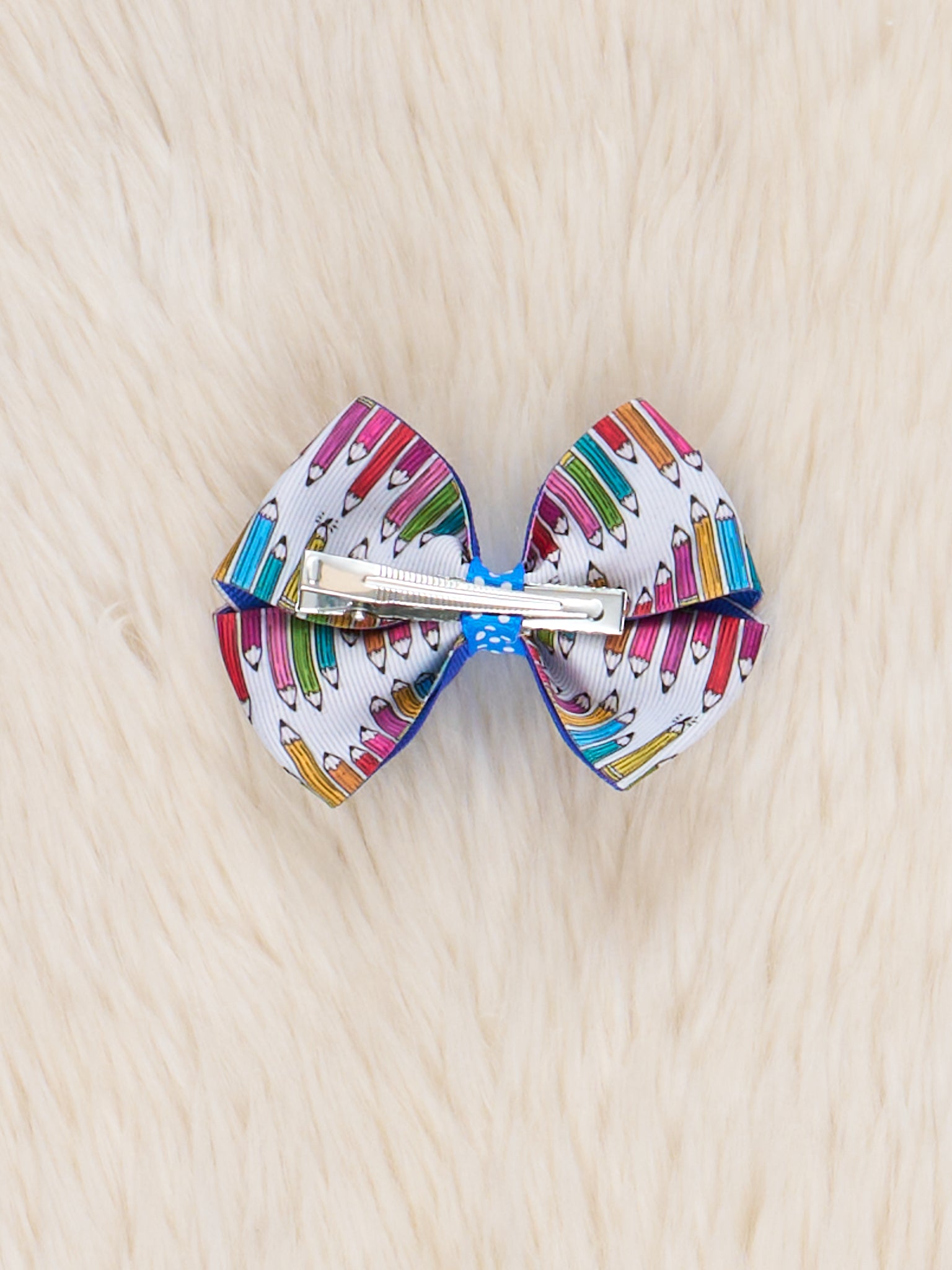 An Apple A Day Ribbon Bow - Marie Nicole Clothing