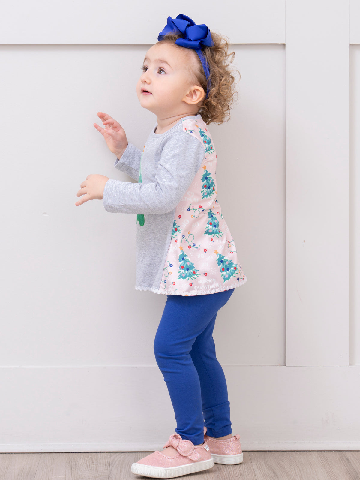 Christmas Cheer Tree Embroidered Outfit - Marie Nicole Clothing