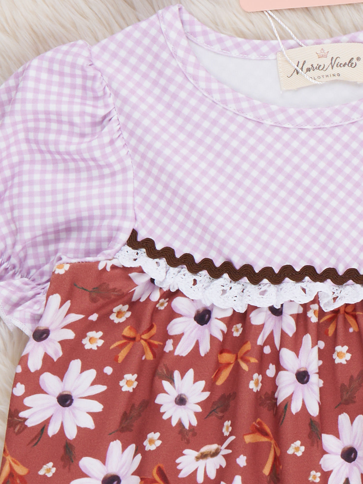 Soft Daisy Floral Pocket Dress - Marie Nicole Clothing