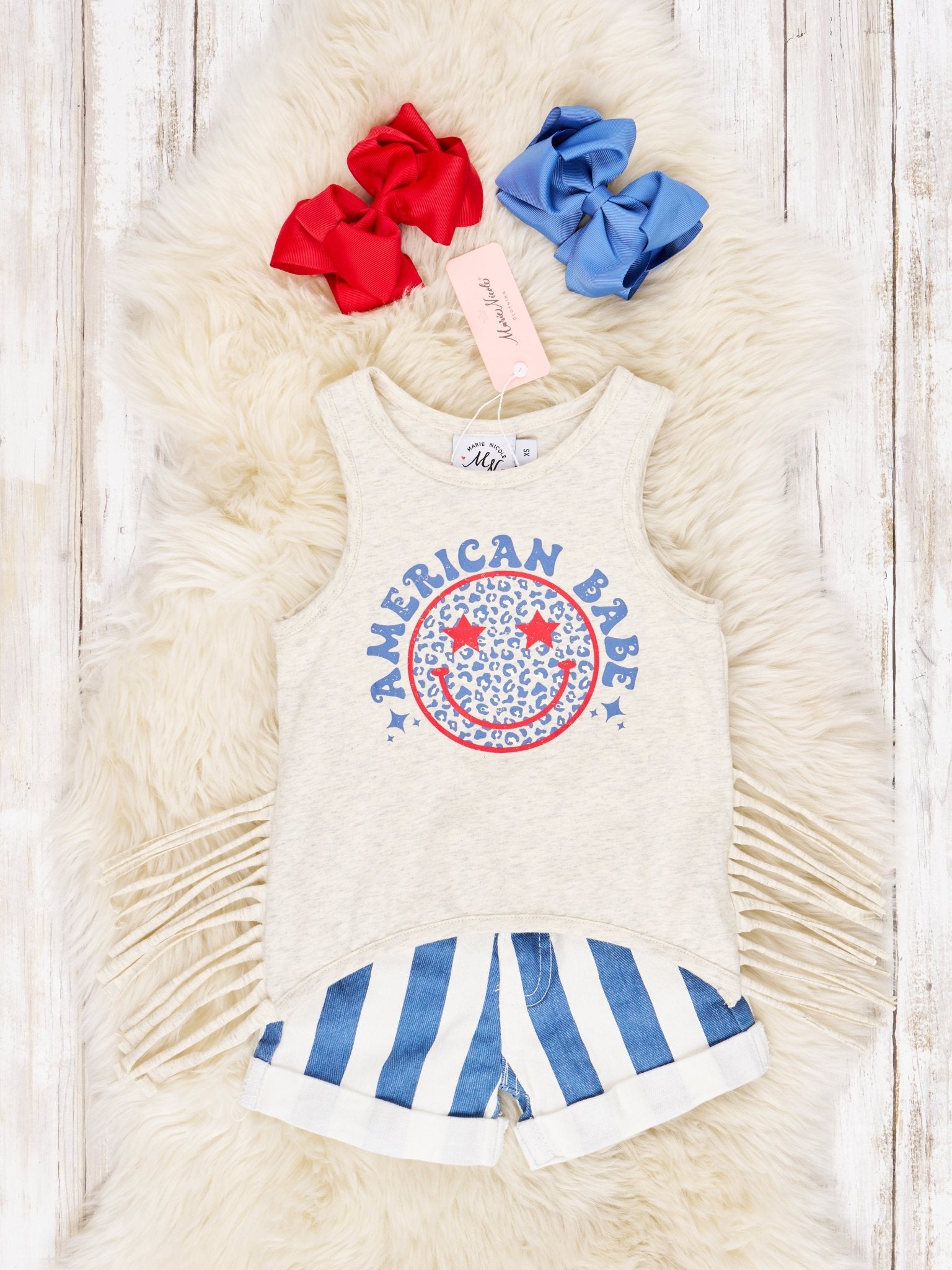 Retro "American Babe" Smiley Outfit - Marie Nicole Clothing