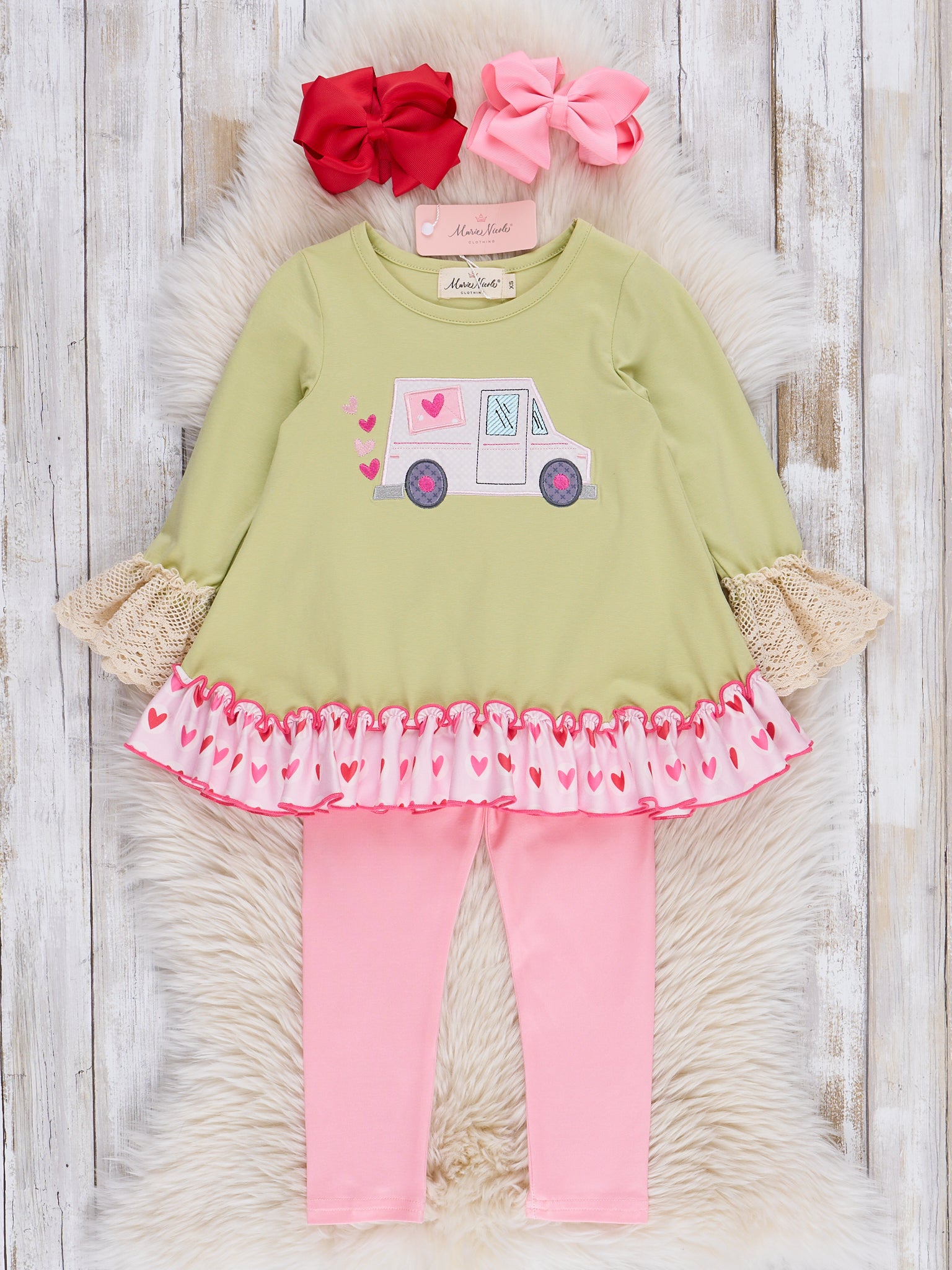 Boutique 2/2T toddler girls outfit set (XS) outlets