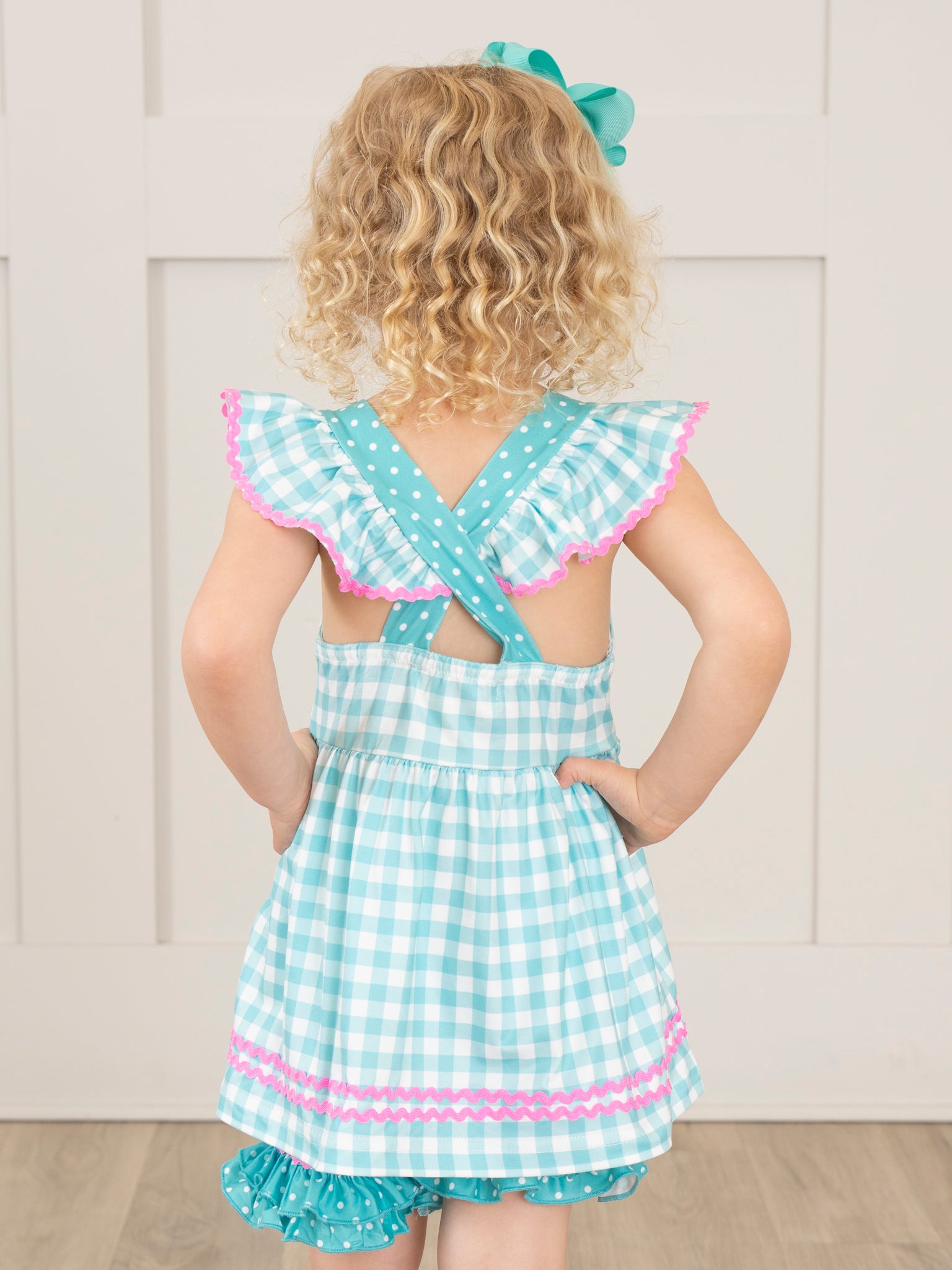 Gingham Embroidered Flamingo Party Ruffle Outfit - Marie Nicole Clothing XXXL(7yrs) Gingham Embroidered Flamingo Party Ruffle Outfit - Marie Nicole Clothing XXXL(7yrs)