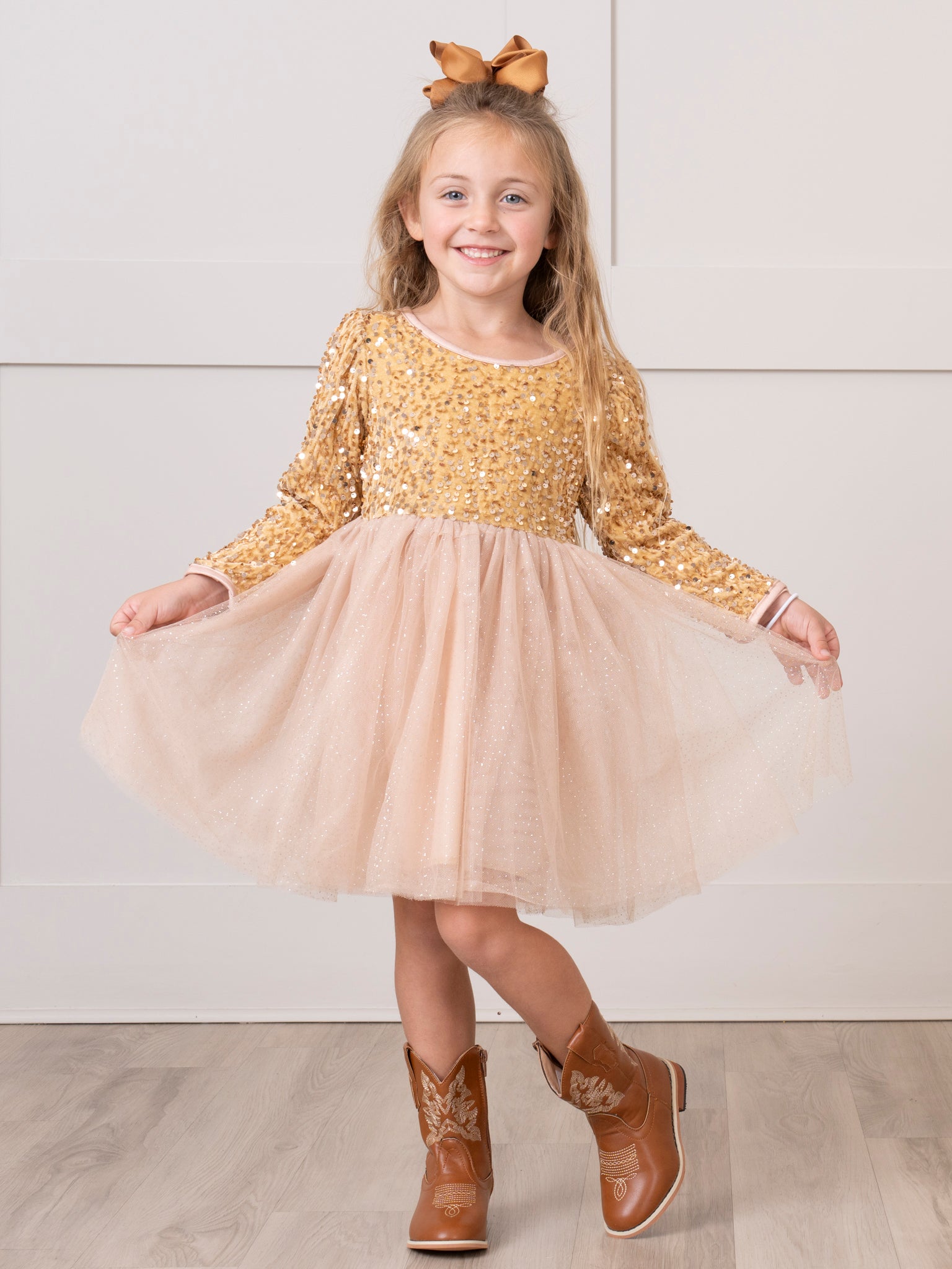 Gold Sparkle Party Long Sleeve Tulle Dress - Marie Nicole Clothing XS(18/24mos) Gold Sparkle Party Long Sleeve Tulle Dress - Marie Nicole Clothing XS(18/24mos)