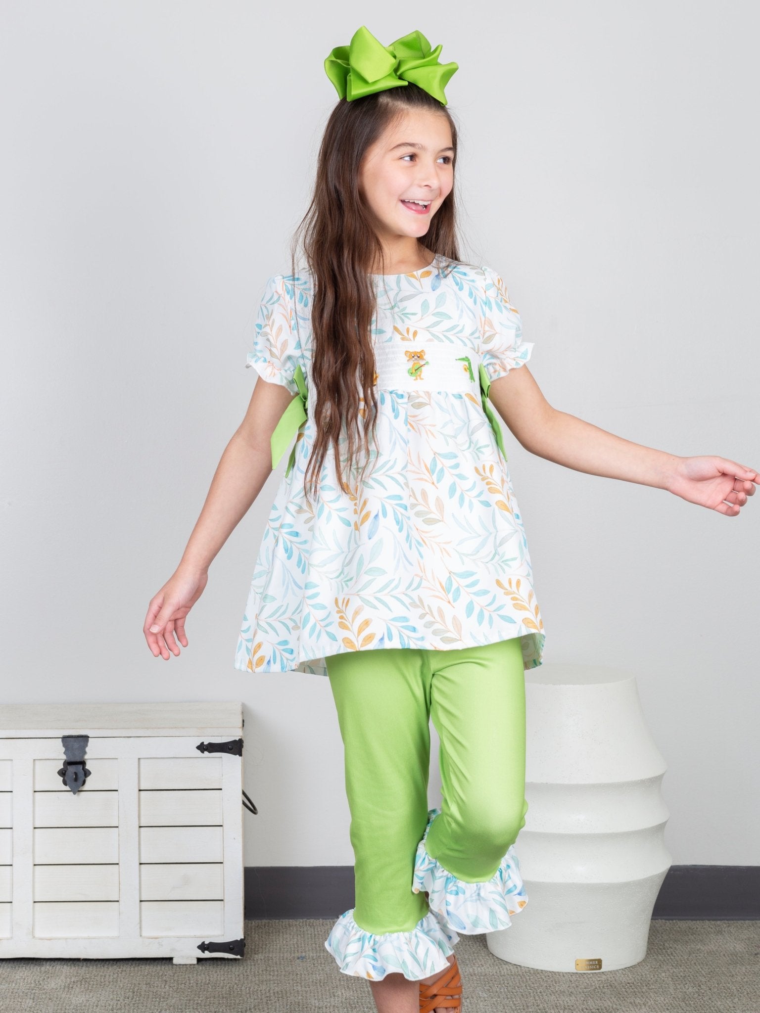 Jazzy Zoo Friends Smocked Bow Outfit - Marie Nicole Clothing