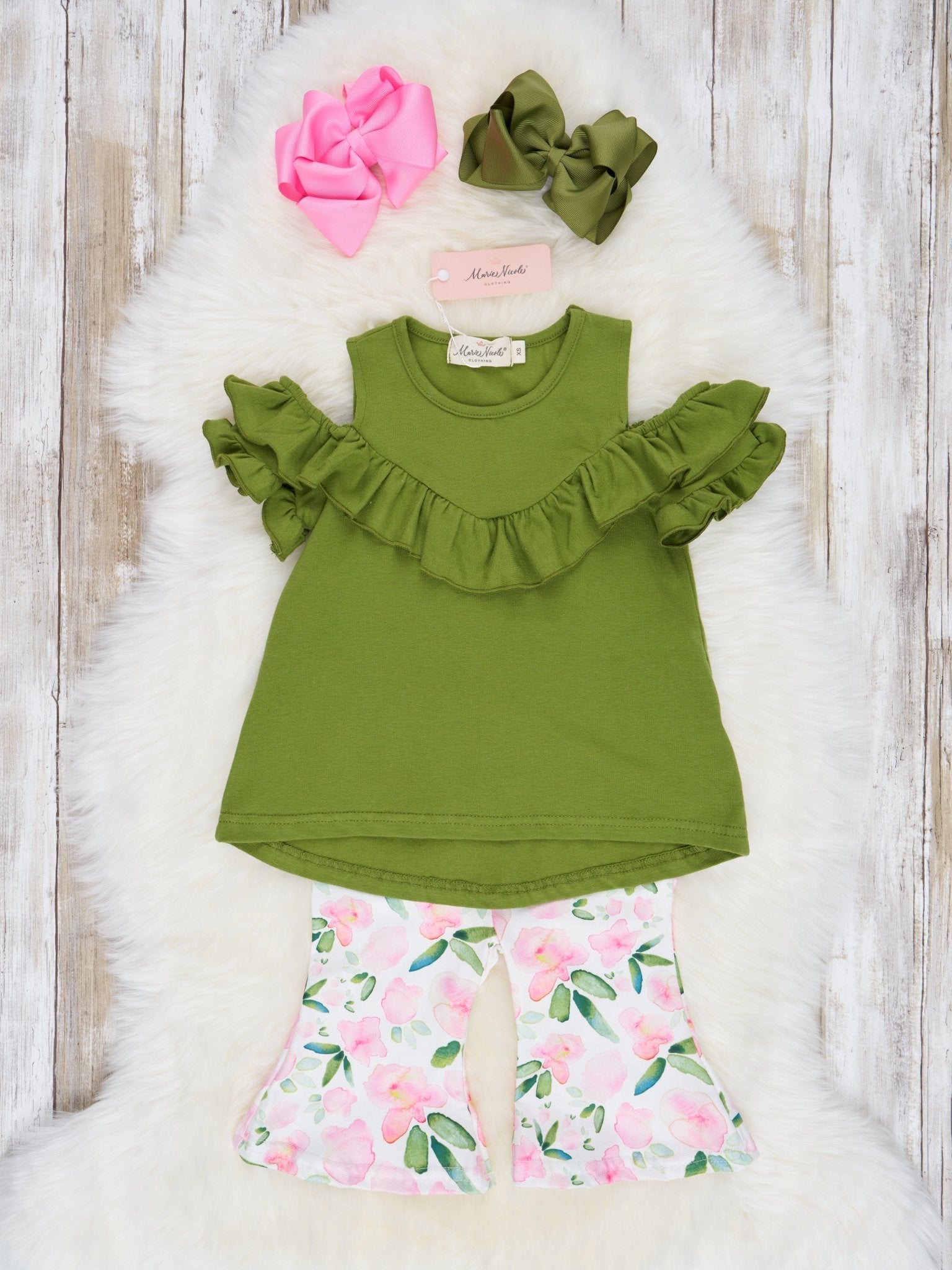 Watercolor Floral Capri Ruffle Outfit - Marie Nicole Clothing