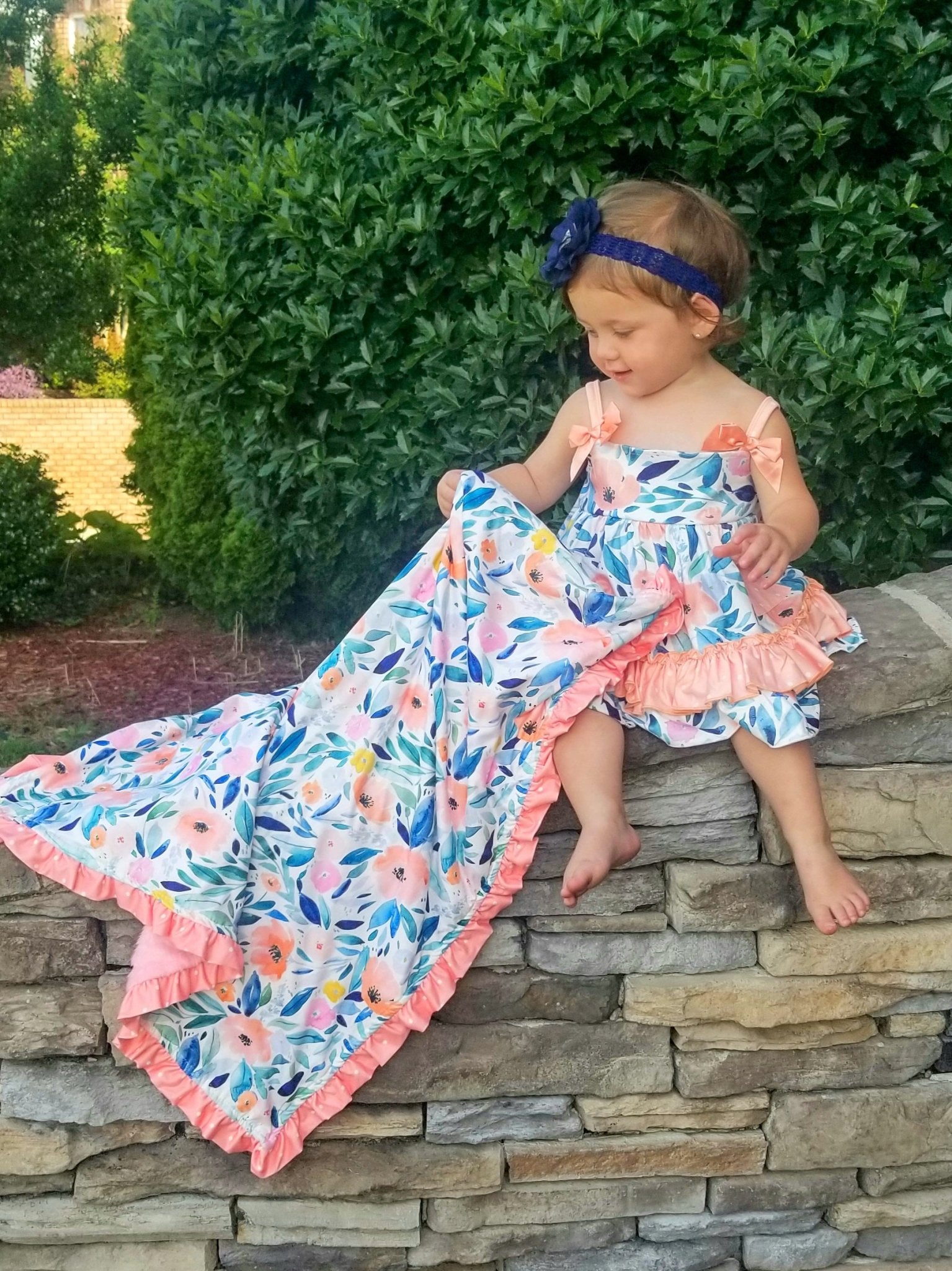 Blushing Susie Minky Blanket - Marie Nicole Clothing