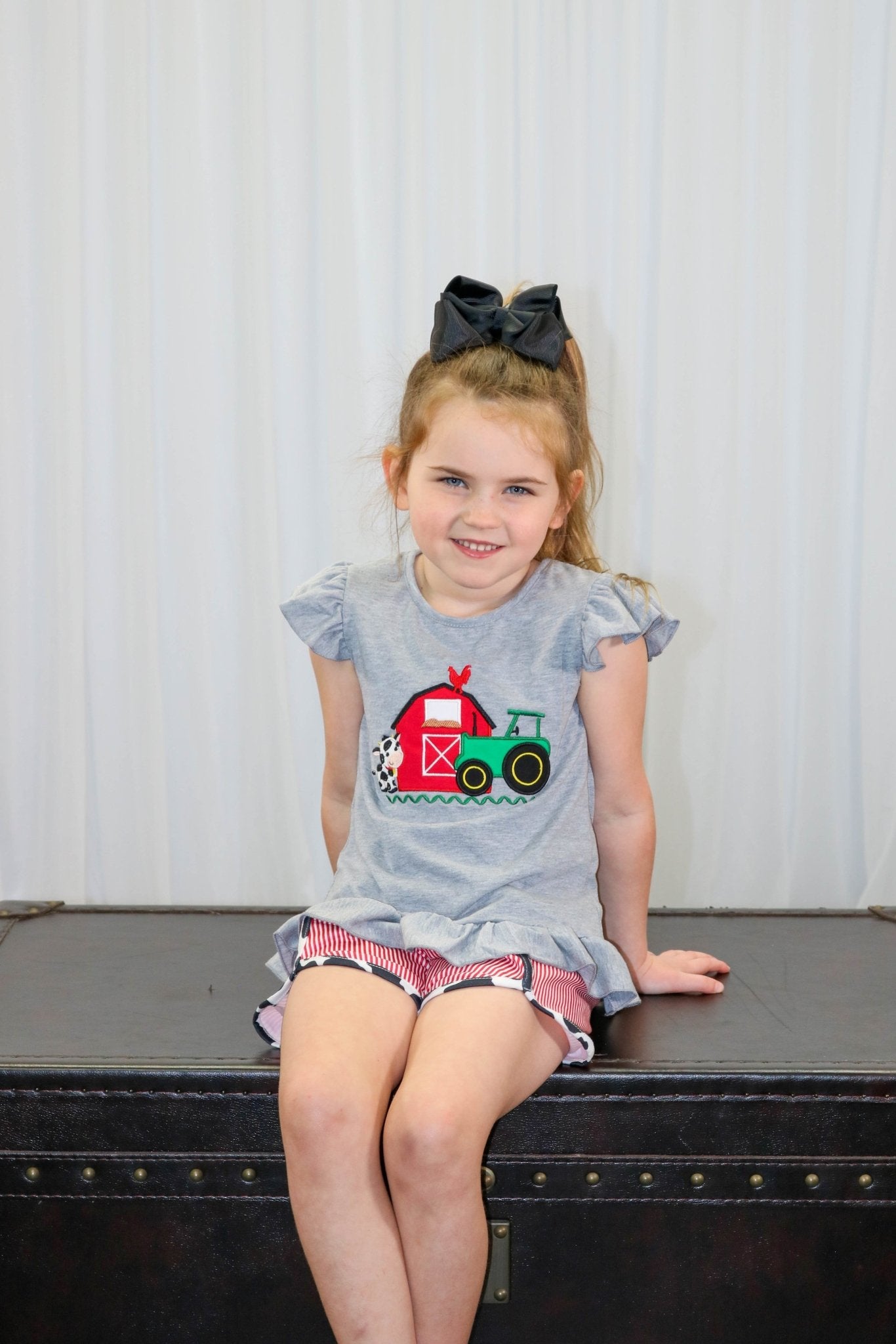 Cow Farmer Ruffle Shorts Outfit - Marie Nicole Clothing