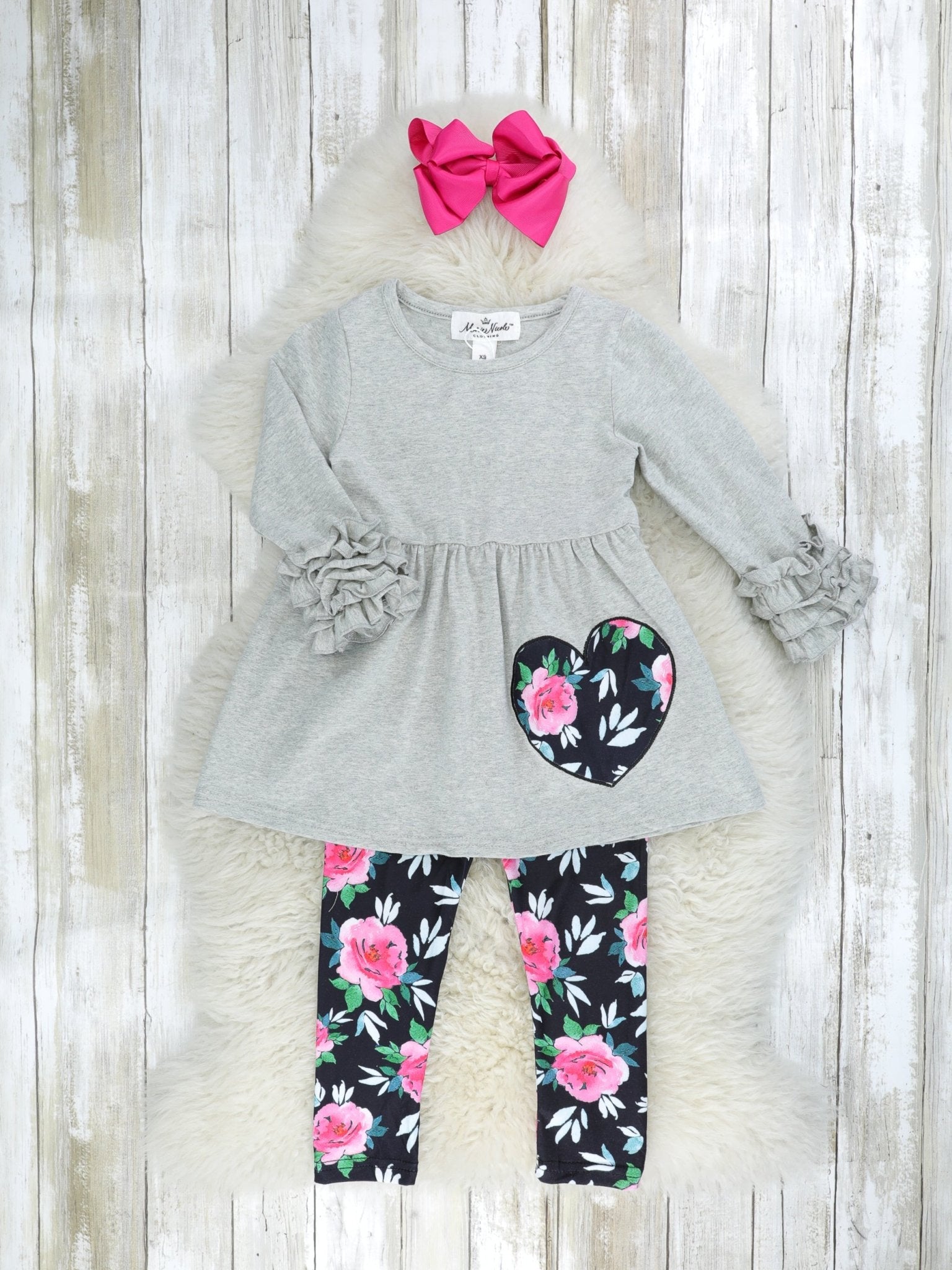 Rose Heart Icing Ruffle 3 - Piece Outfit - Marie Nicole Clothing