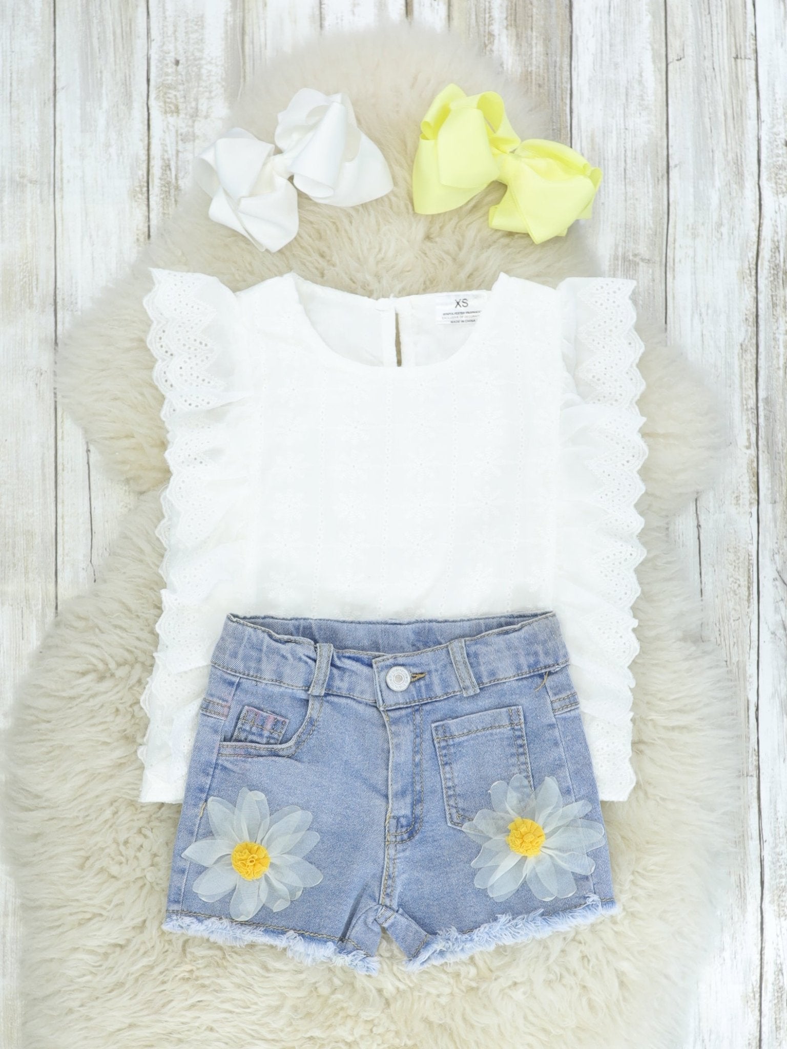 White Ruffle Top & Daisy Denim Outfit - Marie Nicole Clothing