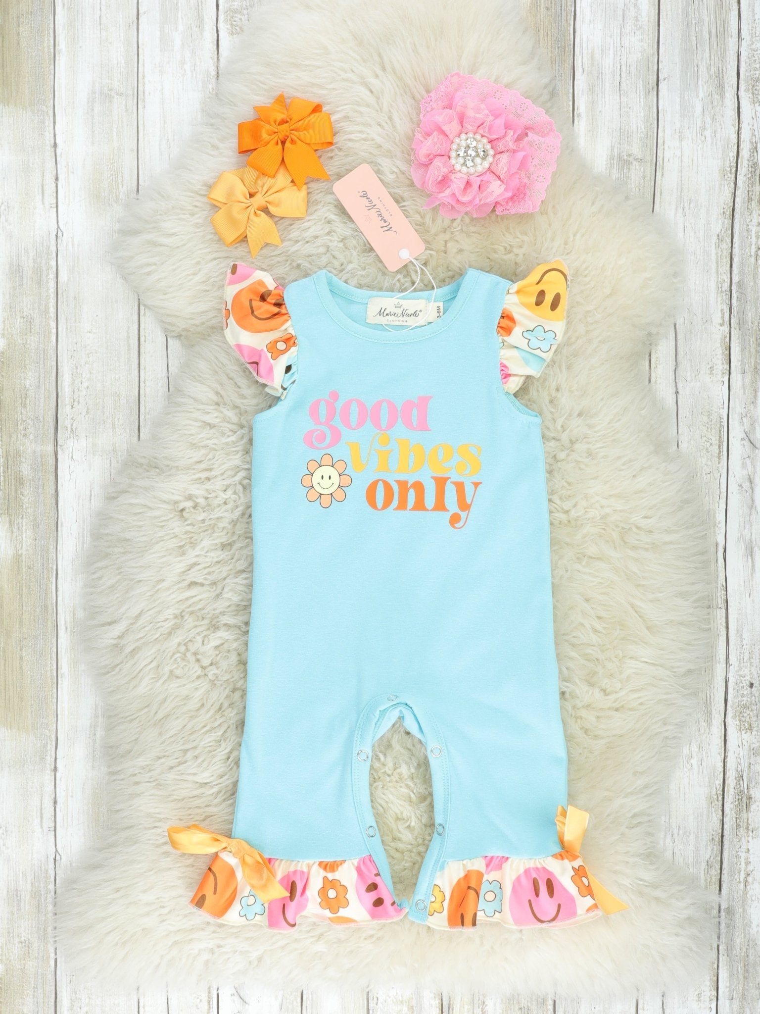 Smiley "Good Vibes Only" Romper - Marie Nicole Clothing