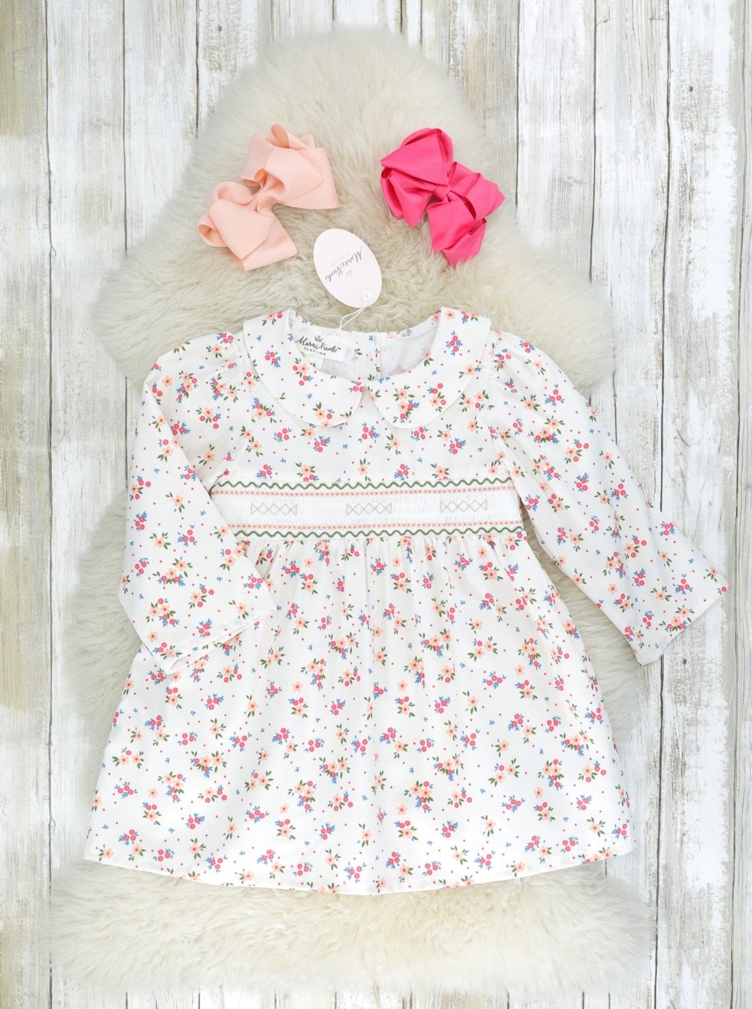 Pink Daisy Smocked Dress – Marie Nicole Clothing