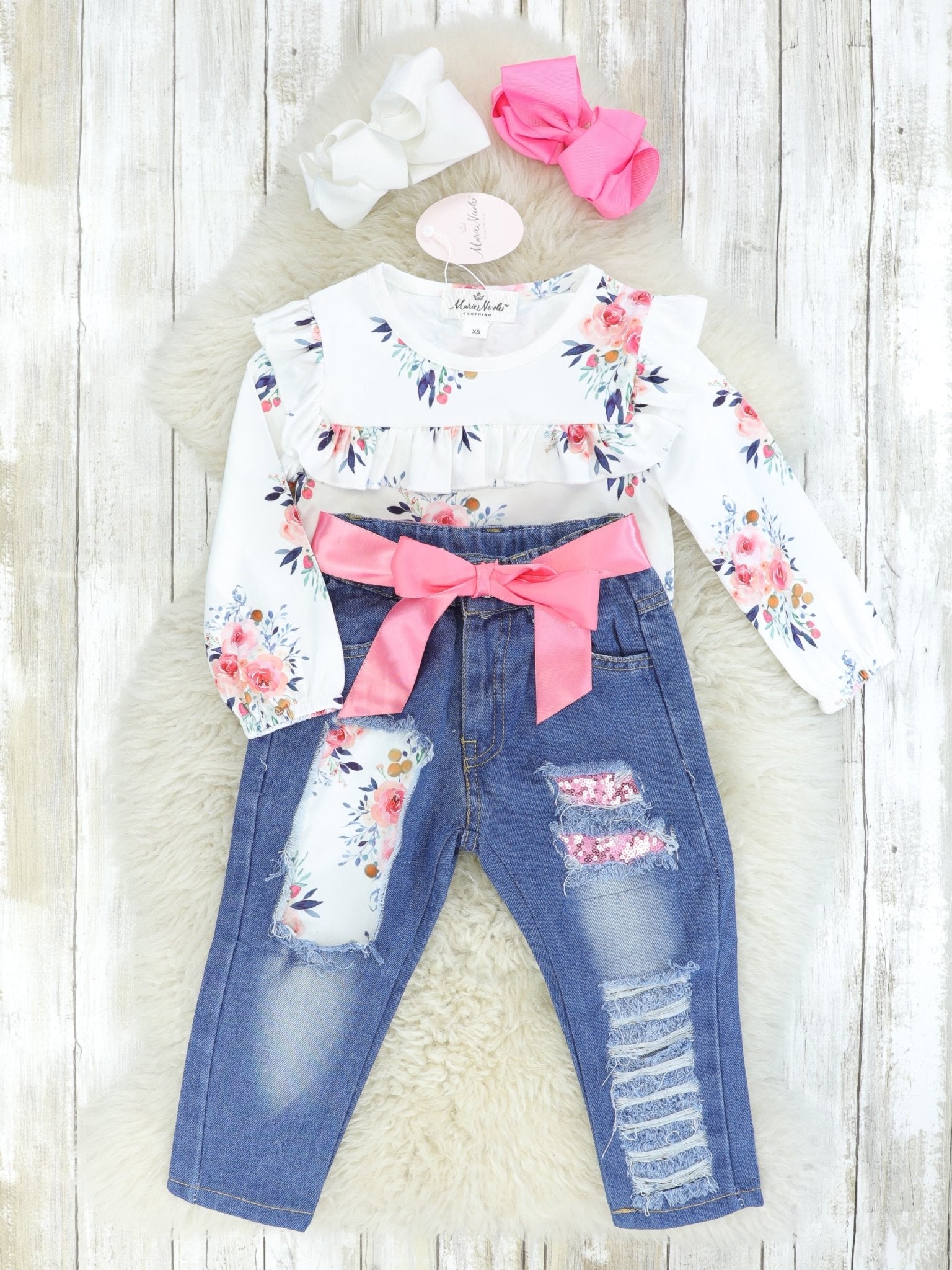 Light Pink Floral Top & Distressed Denim Outfit - Marie Nicole Clothing