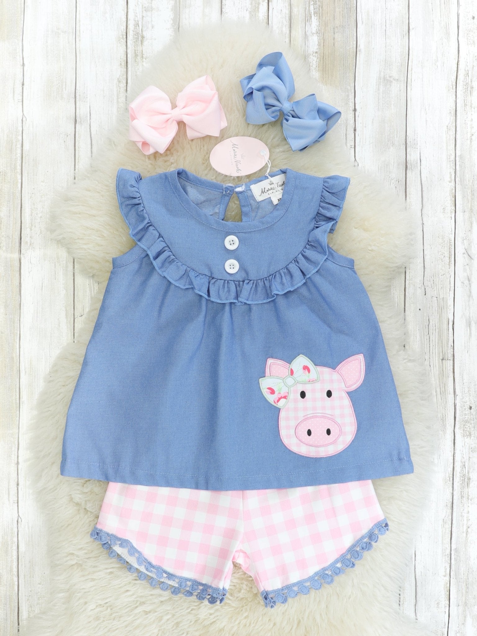 Pink Chambray Piggy Shorts Outfit - Marie Nicole Clothing